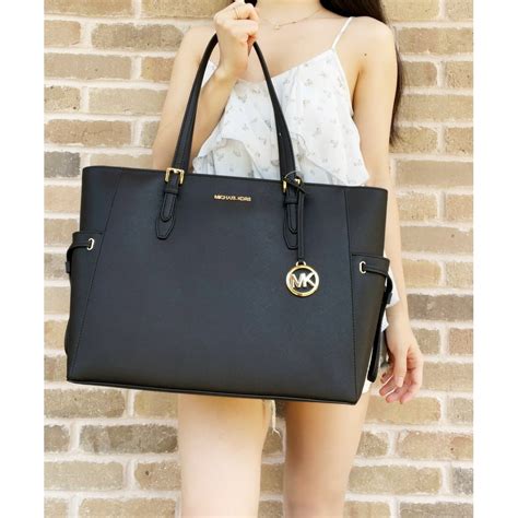 michael kors large black jet set tote